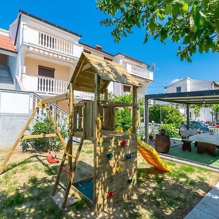 Apartment Branko Lopar Exterior foto